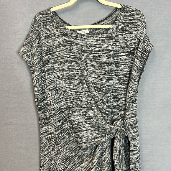 Women’s Max Studio Sweater Dress with Side Tie Black/White Size 1X New with Tags - Picture 3 of 7
